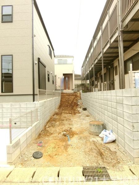 千葉市若葉区都賀１丁目　２号棟