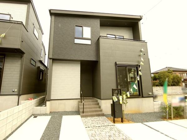 千葉市若葉区千城台西１丁目　２号棟