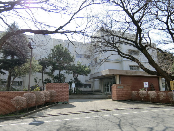 千葉市中央区新千葉２丁目の土地(千葉市立緑町中学校)