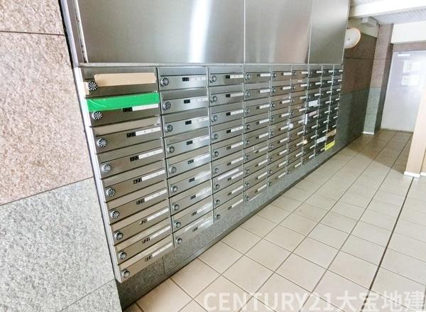 千葉市若葉区高品町　高品ハイツ１号棟
