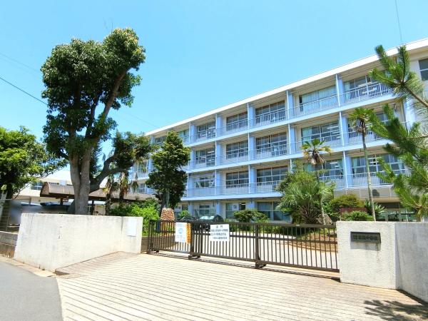 千葉市花見川区武石町２丁目の土地(千葉市立幕張中学校)