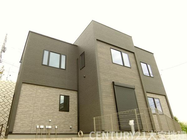 千葉市稲毛区萩台町　１３号棟