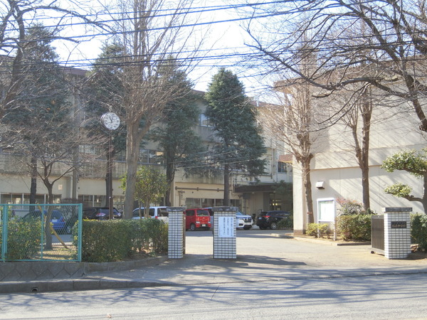 千葉市稲毛区稲毛東６丁目の土地(千葉市立稲毛中学校)