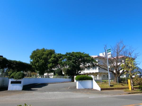 成田市中台２丁目の土地(成田市立中台小学校)