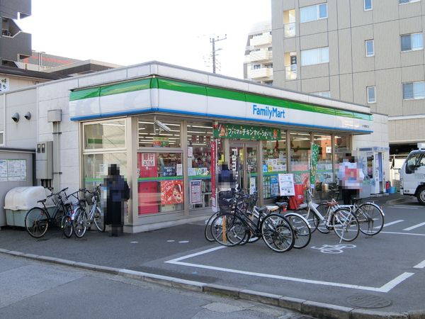 千葉市中央区長洲２丁目【第２】　２号棟(ファミリーマート本千葉駅東口店)
