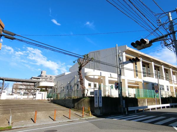 千葉市中央区弁天４丁目(千葉市立弁天小学校)