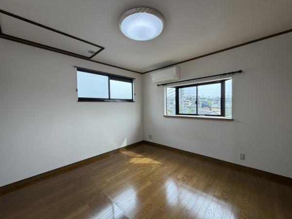 枚方市翠香園町の中古一戸建て