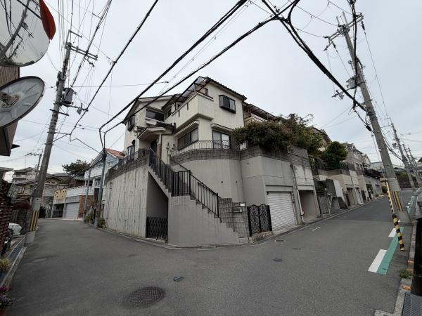 枚方市翠香園町の中古一戸建