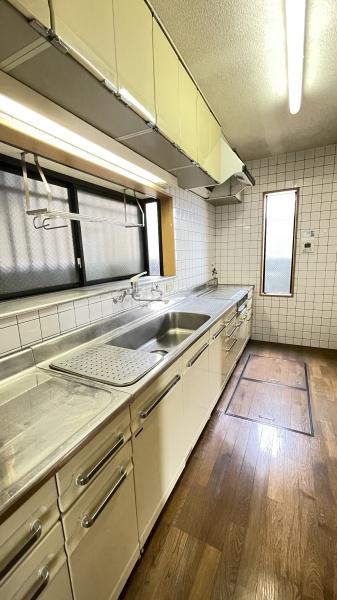 長岡京市西の京の中古一戸建て