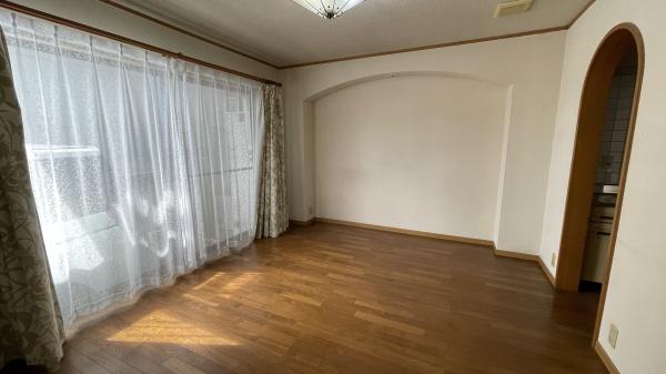長岡京市西の京の中古一戸建て