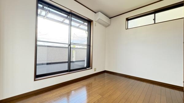 久世郡久御山町佐山栗ノ脇の中古一戸建て