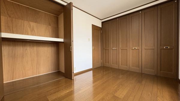 久世郡久御山町佐山栗ノ脇の中古一戸建て