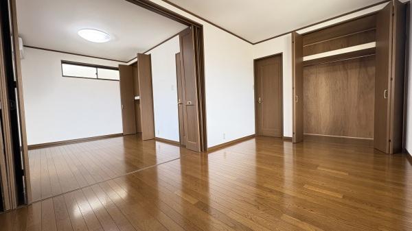 久世郡久御山町佐山栗ノ脇の中古一戸建て