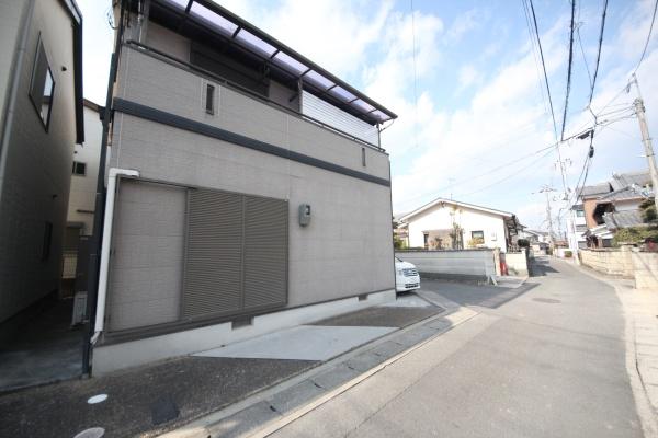 久世郡久御山町佐山栗ノ脇の中古一戸建