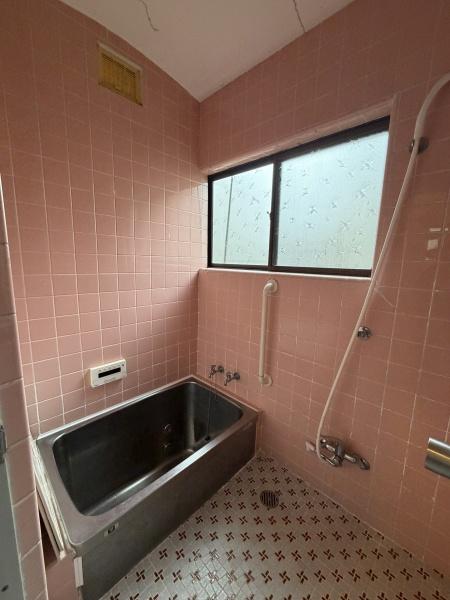 長岡京市滝ノ町２丁目の中古一戸建て