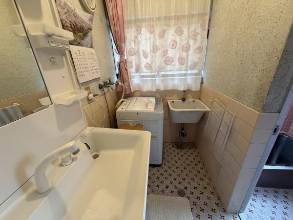 長岡京市滝ノ町２丁目の中古一戸建て