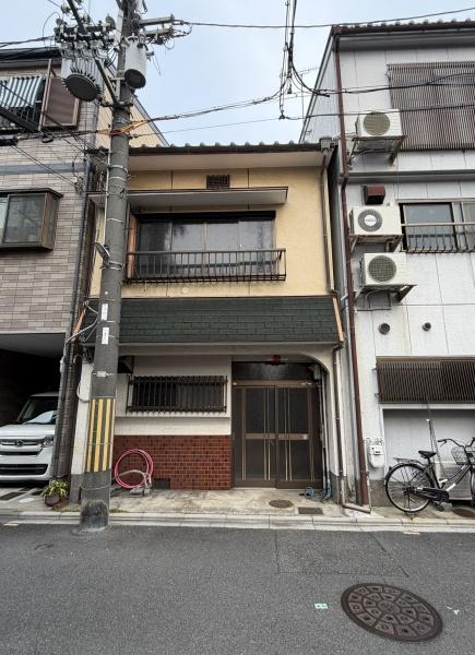 京都市中京区聚楽廻東町の中古一戸建