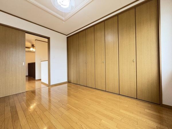 京都市山科区上花山花ノ岡町の中古一戸建て