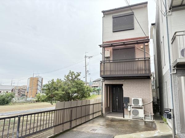 京都市山科区上花山花ノ岡町の中古一戸建