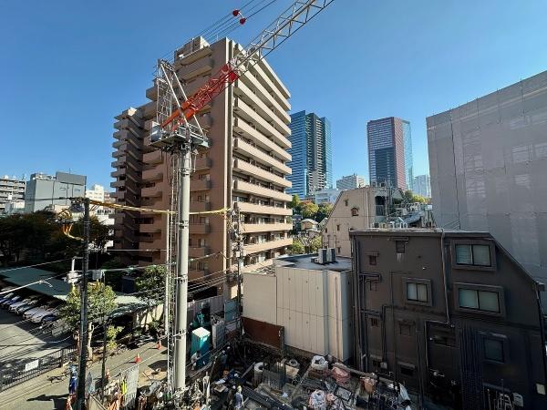 マンション三田