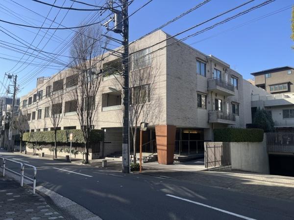 ロワプレイス島津山