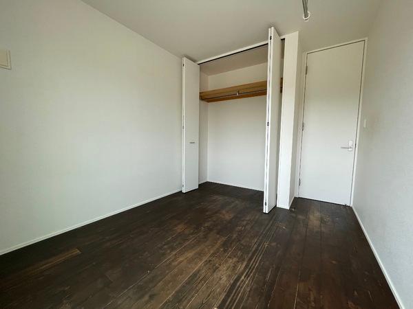 寝屋川市上神田２丁目の中古一戸建