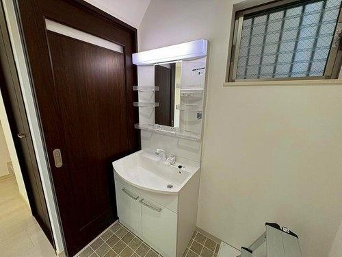 寝屋川市高宮栄町の中古一戸建て