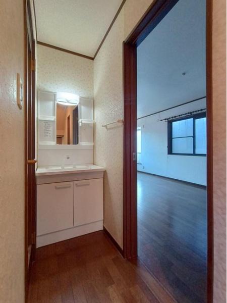 寝屋川市幸町の中古一戸建て