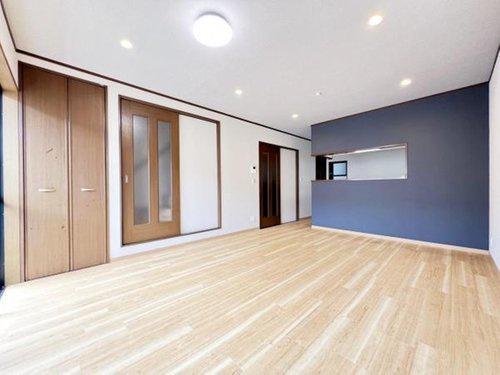 枚方市南中振２丁目の中古一戸建て
