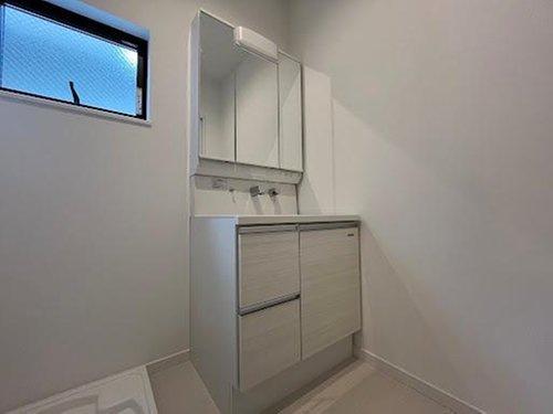 寝屋川市萱島本町の中古一戸建て