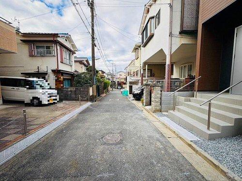 寝屋川市太秦中町の新築一戸建