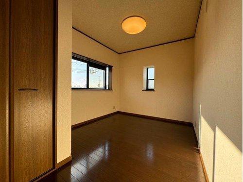 寝屋川市高柳２丁目の中古一戸建て