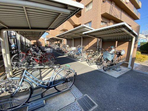 サンメゾン寝屋川