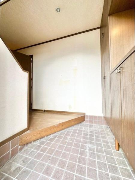 寝屋川市堀溝３丁目の中古一戸建て