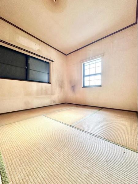 寝屋川市堀溝３丁目の中古一戸建て