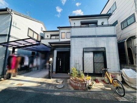 寝屋川市黒原城内町の中古一戸建