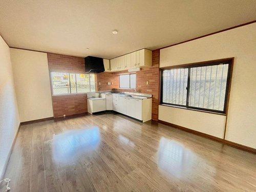 寝屋川市高宮あさひ丘の中古一戸建