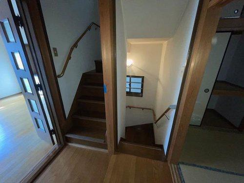 寝屋川市高柳２丁目の中古一戸建て
