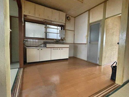寝屋川市長栄寺町の中古一戸建