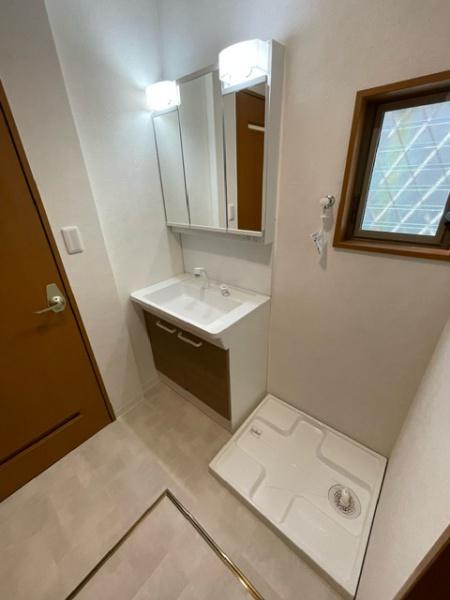 寝屋川市萱島東１丁目の中古一戸建て