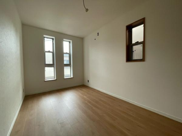 寝屋川市萱島東１丁目の中古一戸建て