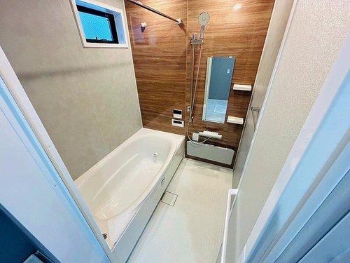寝屋川市池田３丁目の新築一戸建