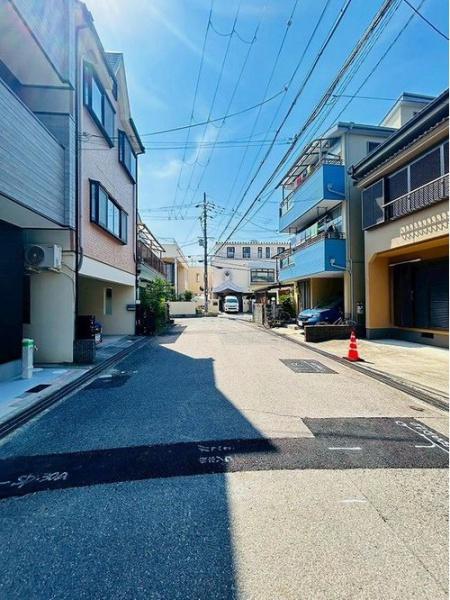 寝屋川市池田３丁目の新築一戸建