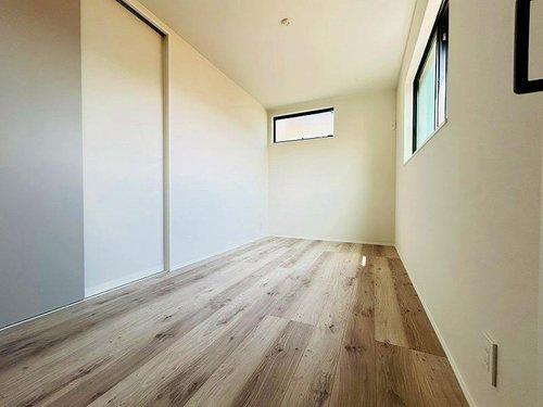 寝屋川市池田３丁目の新築一戸建