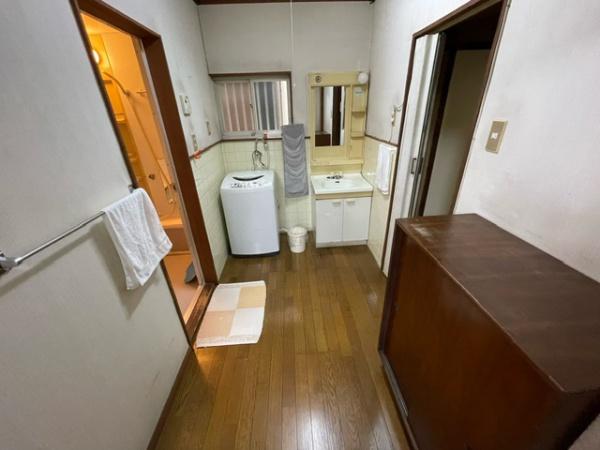 寝屋川市萱島東２丁目の中古一戸建て