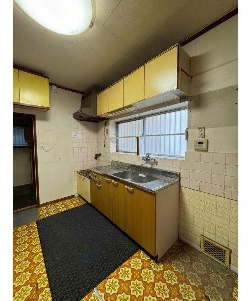 寝屋川市池田本町の中古一戸建て