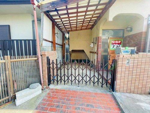 寝屋川市池田本町の中古一戸建