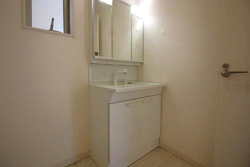 寝屋川市萱島東２丁目の中古一戸建て