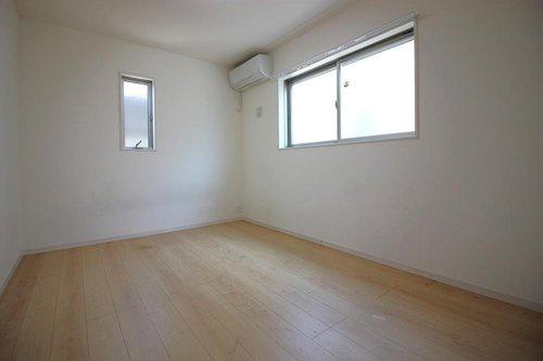 寝屋川市萱島東２丁目の中古一戸建