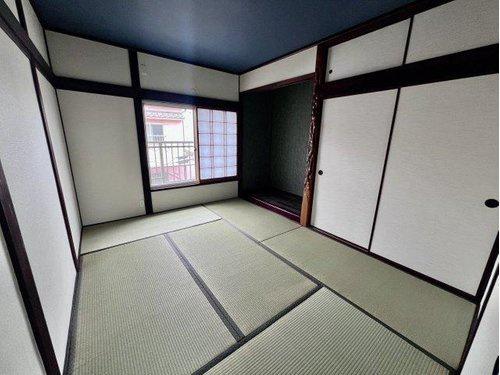 寝屋川市新家１丁目の中古一戸建